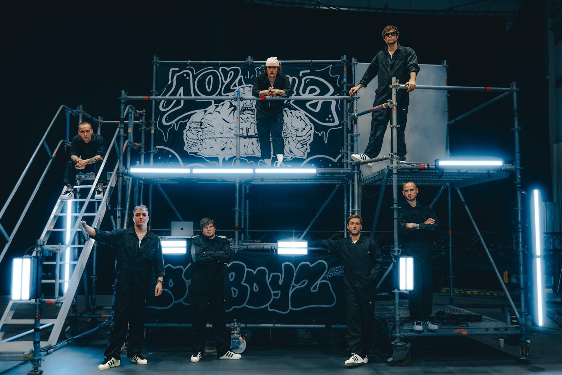 102 BOYZ