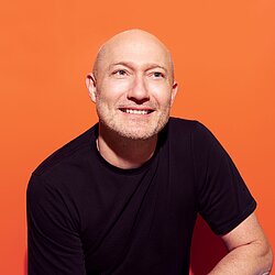 Presspic_PAUL_KALKBRENNER__c__Svenja_Ava_02.jpg