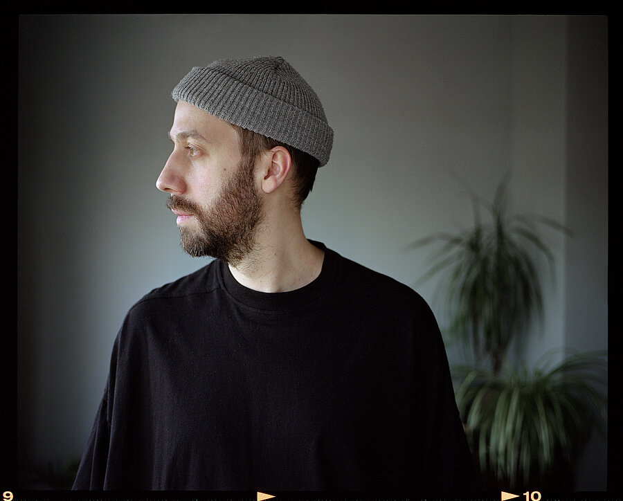 GOLD PANDA
