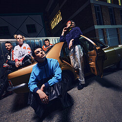 FONTAINES_D.C._-_Press_Photo_-_Credit_Theo_Cottle.jpg