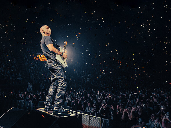 EROS RAMAZZOTTI ADDS AUSTRIA DATE TO WORLD TOUR!