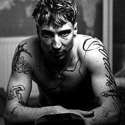 Pressshot_BESLIK__c__Paul_Marek_Thiele_00003_Kopie.jpg