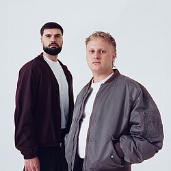 Pressefoto_TONIC_WALTER__c__Kilian_Seiler_00001_Kopie.jpg