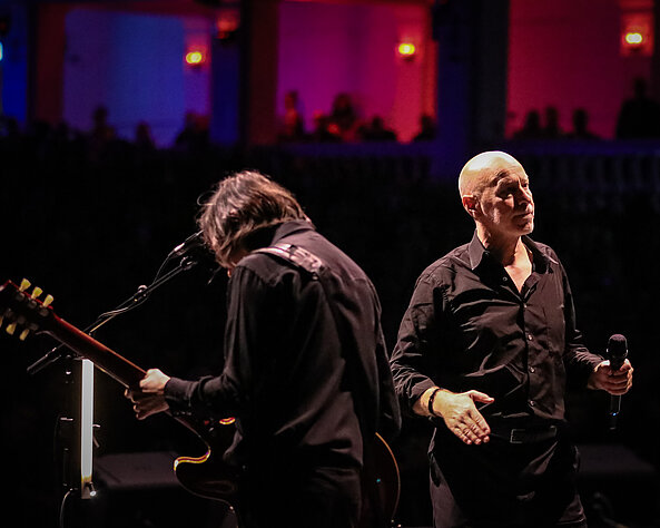 THE THE CELEBRATE THEIR AUSTRIAN COMEBACK AFTER 25 YEARS!